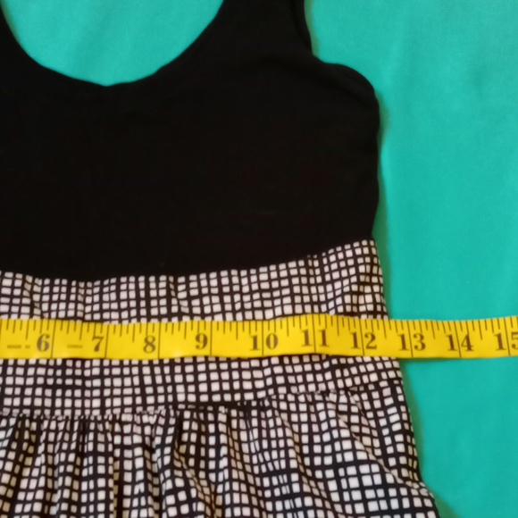 EXPRESS DRESS WITH BLACK AND WHITE CHECK SKIRT, SIZE 2 - Picture 7 of 10